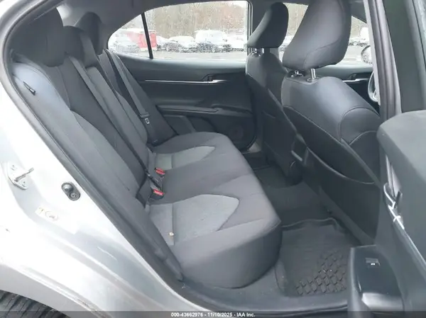 4T1B11HK0JU533182 2018 TOYOTA CAMRY - Image 8