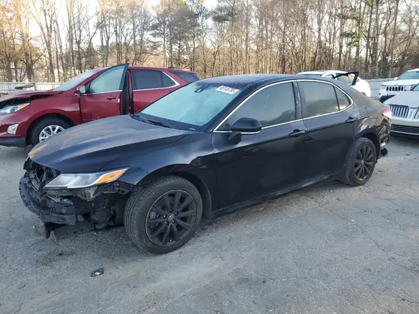 4T1B11HK0JU534719 2018 TOYOTA CAMRY - Image 1