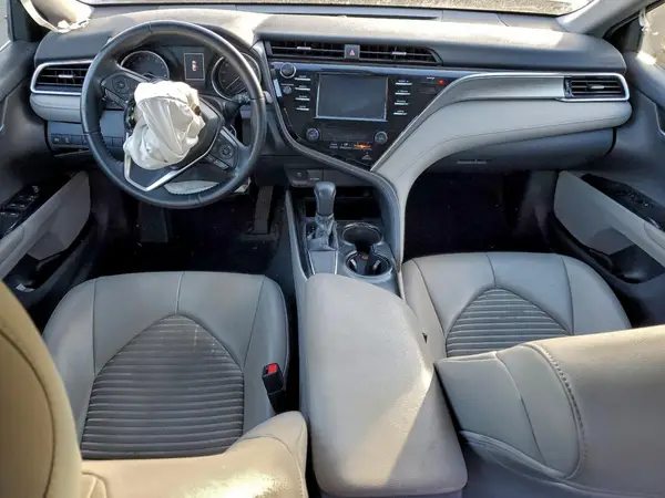 4T1B11HK0JU535823 2018 TOYOTA CAMRY - Image 8