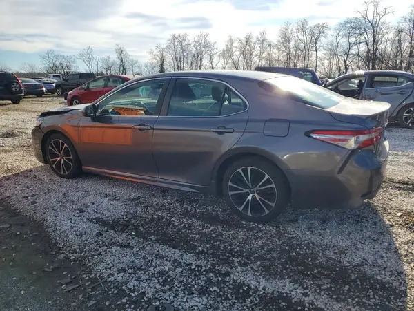 4T1B11HK0JU539354 2018 TOYOTA CAMRY - Image 2