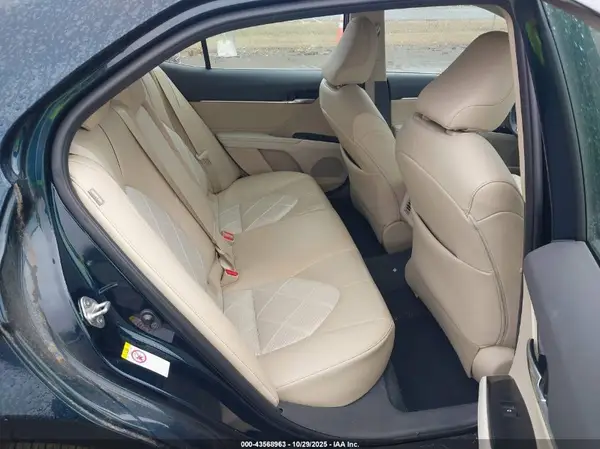 4T1B11HK0JU546160 2018 TOYOTA CAMRY - Image 8