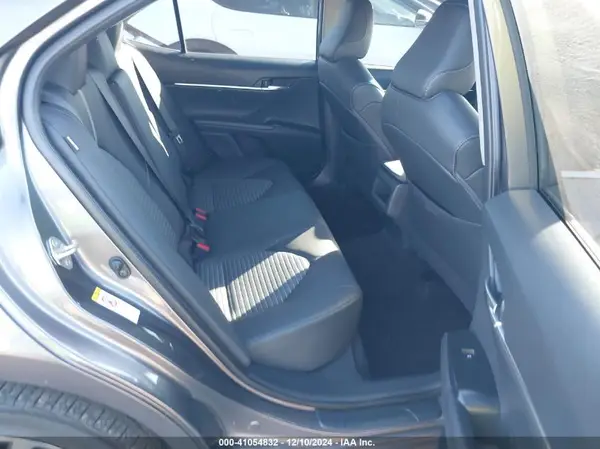 4T1B11HK0JU546451 2018 TOYOTA CAMRY - Image 8
