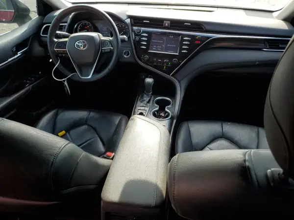 4T1B11HK0JU548720 2018 TOYOTA CAMRY - Image 8