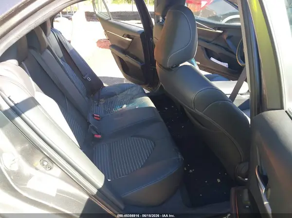 4T1B11HK0JU550712 2018 TOYOTA CAMRY - Image 8