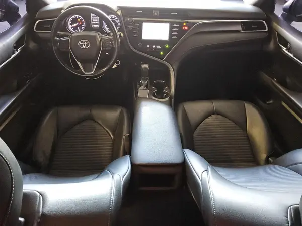 4T1B11HK0JU552167 2018 TOYOTA CAMRY - Image 8