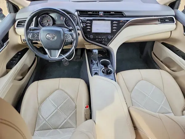 4T1B11HK0JU556557 2018 TOYOTA CAMRY - Image 8