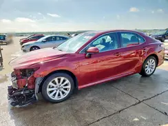 4T1B11HK0JU558261 2018 TOYOTA CAMRY