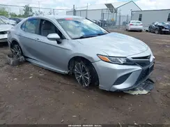 4T1B11HK0JU559930 2018 TOYOTA CAMRY