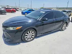 4T1B11HK0JU560916 2018 TOYOTA CAMRY