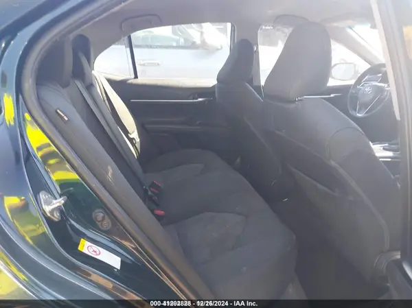 4T1B11HK0JU570233 2018 TOYOTA CAMRY - Image 8