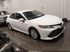 4T1B11HK0JU573200 2018 TOYOTA CAMRY