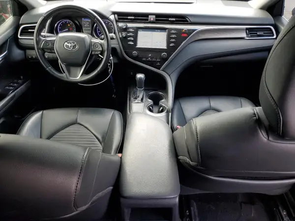 4T1B11HK0JU577022 2018 TOYOTA CAMRY - Image 8
