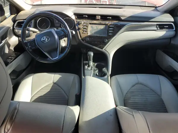 4T1B11HK0JU579661 2018 TOYOTA CAMRY - Image 8