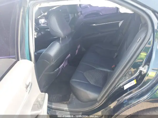 4T1B11HK0JU582026 2018 TOYOTA CAMRY - Image 8