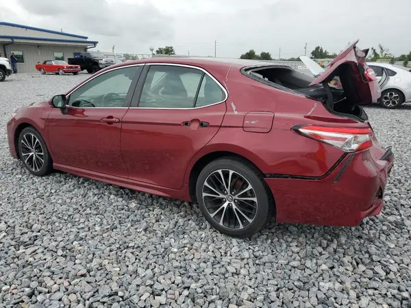 4T1B11HK0JU584505 2018 TOYOTA CAMRY - Image 2