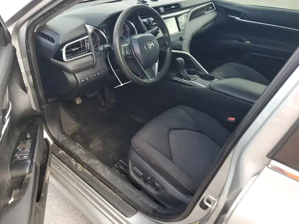 4T1B11HK0JU589767 2018 TOYOTA CAMRY - Image 8