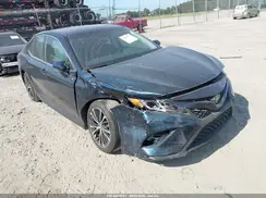 4T1B11HK0JU589834 2018 TOYOTA CAMRY