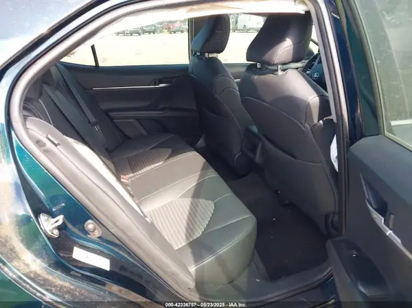 4T1B11HK0JU589834 2018 TOYOTA CAMRY - Image 8