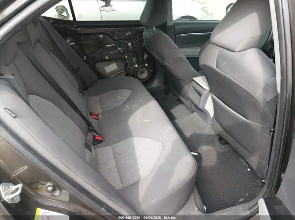 4T1B11HK0JU590188 2018 TOYOTA CAMRY - Image 8