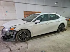 4T1B11HK0JU593124 2018 TOYOTA CAMRY