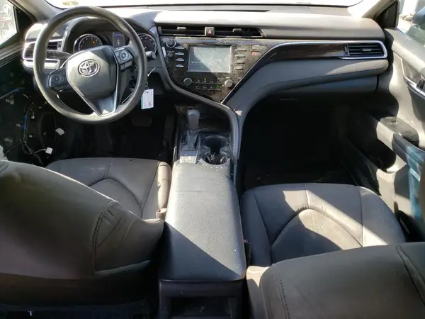 4T1B11HK0JU593737 2018 TOYOTA CAMRY - Image 8