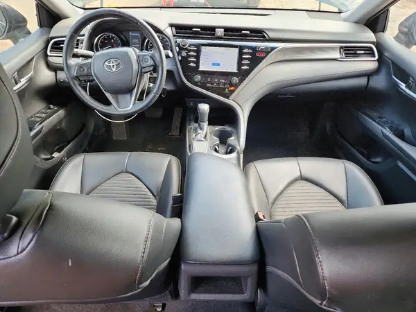 4T1B11HK0JU596234 2018 TOYOTA CAMRY - Image 8