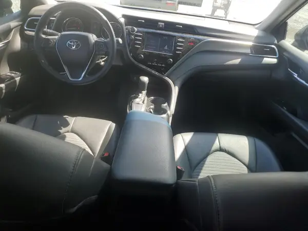 4T1B11HK0JU598081 2018 TOYOTA CAMRY - Image 8