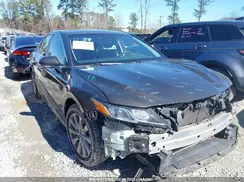 4T1B11HK0JU598260 2018 TOYOTA CAMRY
