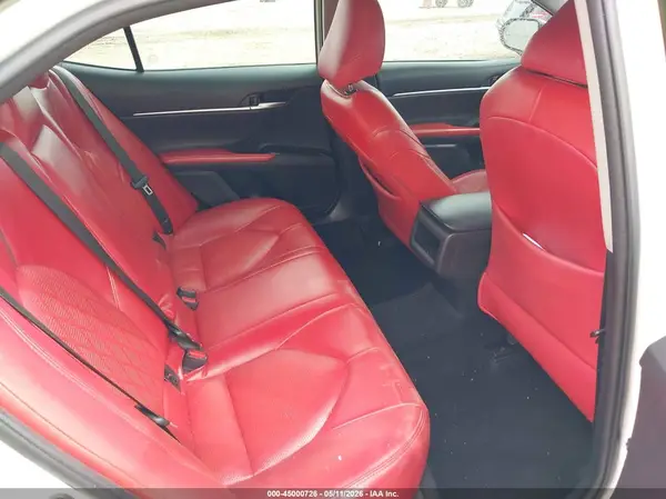 4T1B11HK0JU599778 2018 TOYOTA CAMRY - Image 8