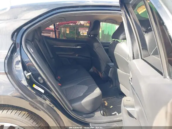 4T1B11HK0JU602159 2018 TOYOTA CAMRY - Image 8