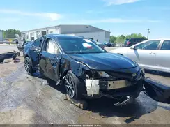 4T1B11HK0JU605658 2018 TOYOTA CAMRY