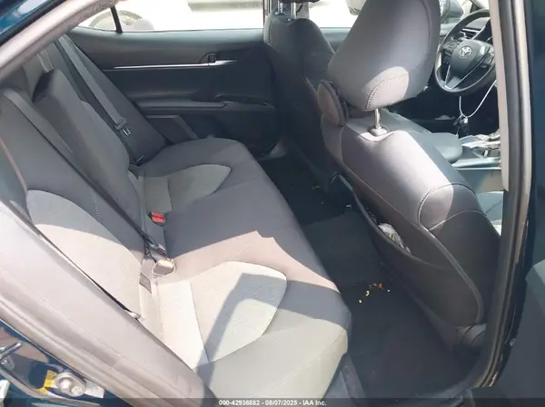 4T1B11HK0JU608883 2018 TOYOTA CAMRY - Image 8