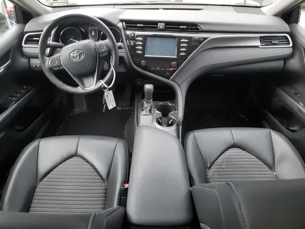 4T1B11HK0JU611606 2018 TOYOTA CAMRY - Image 8
