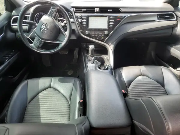 4T1B11HK0JU612688 2018 TOYOTA CAMRY - Image 8