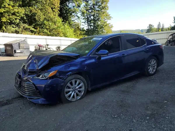4T1B11HK0JU613615 2018 TOYOTA CAMRY - Image 1