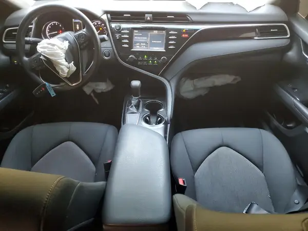 4T1B11HK0JU613615 2018 TOYOTA CAMRY - Image 8