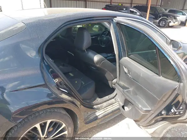 4T1B11HK0JU616711 2018 TOYOTA CAMRY - Image 8