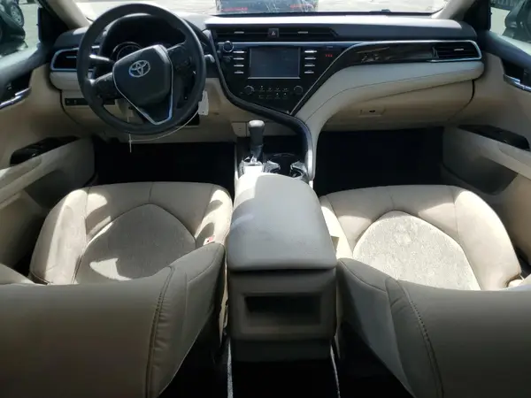 4T1B11HK0JU621293 2018 TOYOTA CAMRY - Image 8