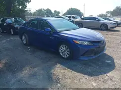 4T1B11HK0JU624520 2018 TOYOTA CAMRY