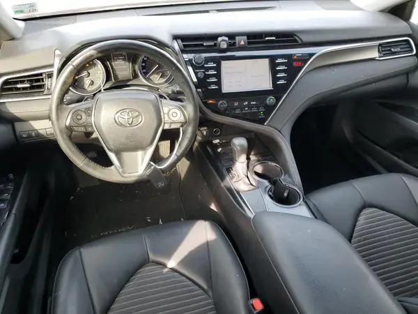 4T1B11HK0JU625635 2018 TOYOTA CAMRY - Image 8