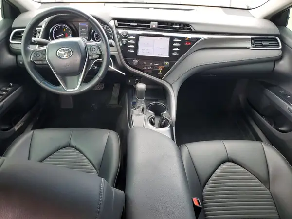 4T1B11HK0JU625683 2018 TOYOTA CAMRY - Image 8