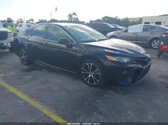 4T1B11HK0JU626090 2018 TOYOTA CAMRY