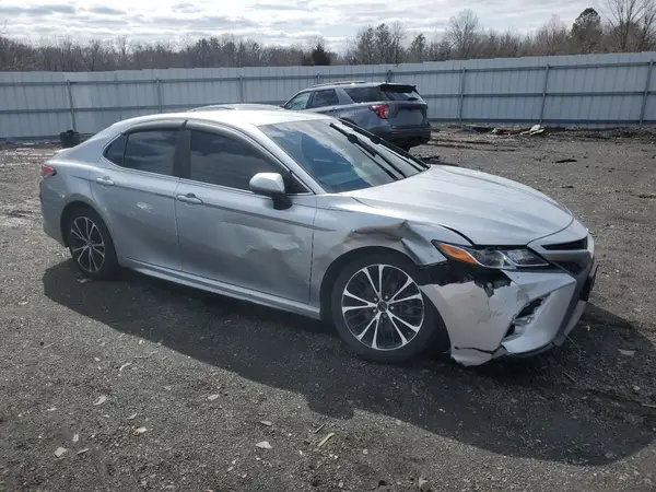 2018 TOYOTA CAMRY COPART lot 47090445 auction photo 4