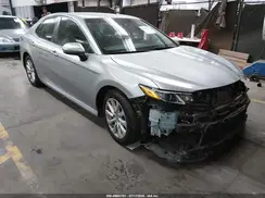 4T1B11HK0JU628521 2018 TOYOTA CAMRY