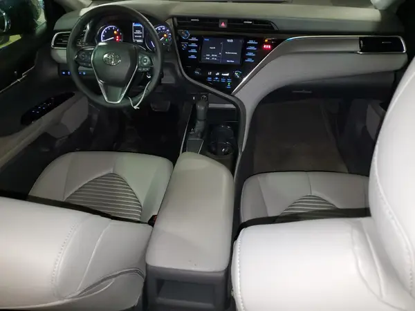4T1B11HK0JU630298 2018 TOYOTA CAMRY - Image 8