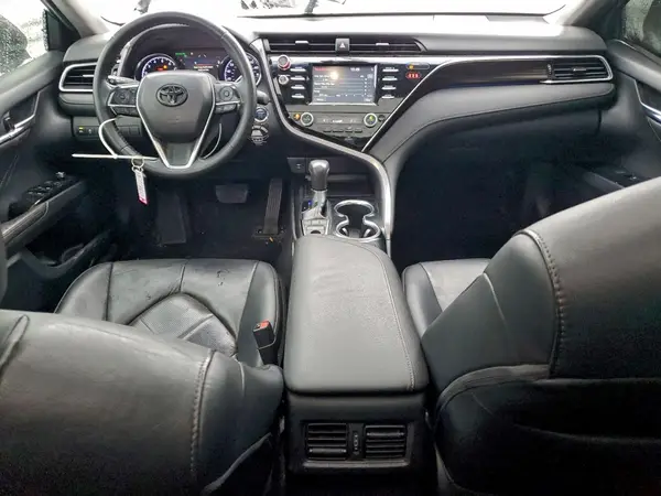 4T1B11HK0JU632391 2018 TOYOTA CAMRY - Image 8
