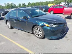4T1B11HK0JU635761 2018 TOYOTA CAMRY
