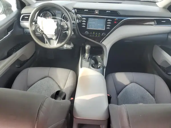 4T1B11HK0JU636344 2018 TOYOTA CAMRY - Image 8