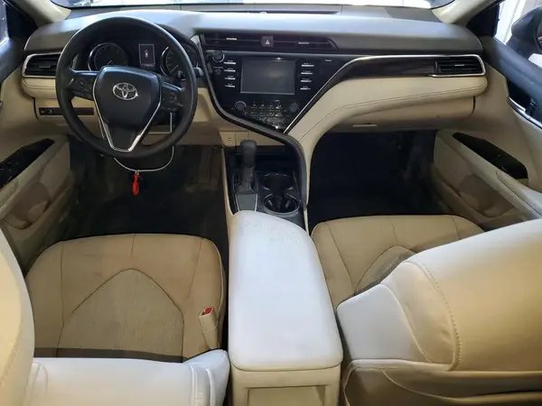 4T1B11HK0JU638188 2018 TOYOTA CAMRY - Image 8
