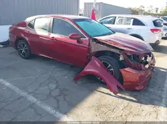 4T1B11HK0JU641365 2018 TOYOTA CAMRY